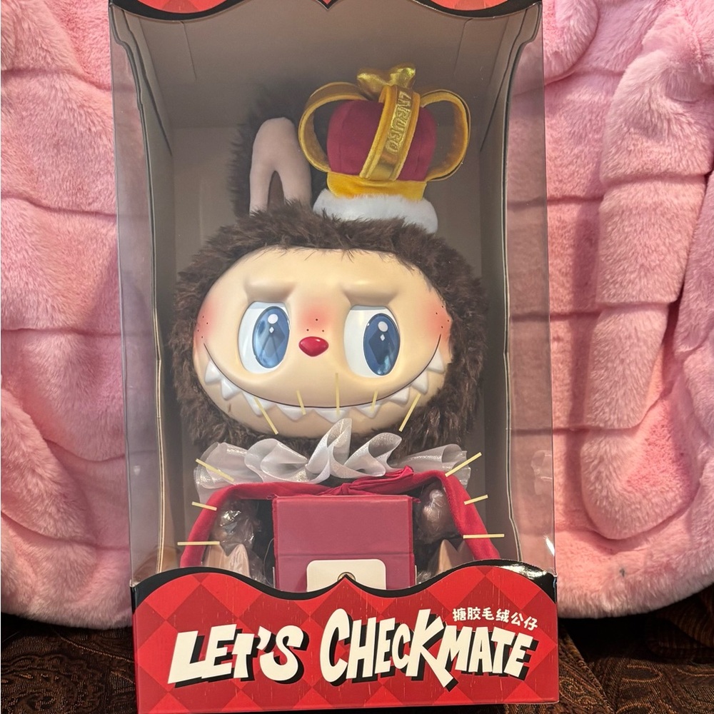 SPECIAL NIB LaBuBu Let's Checkmate Series Vinyl Plush Large Doll
